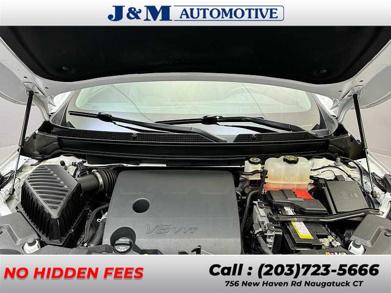 2021 Buick Enclave Essence, available for sale in Naugatuck, Connecticut | J&M Automotive Sls&Svc LLC. Naugatuck, Connecticut 2021 Buick Enclave Essence, available for sale in Naugatuck, Connecticut | J&M Automotive Sls&Svc LLC. Naugatuck, Connecticut