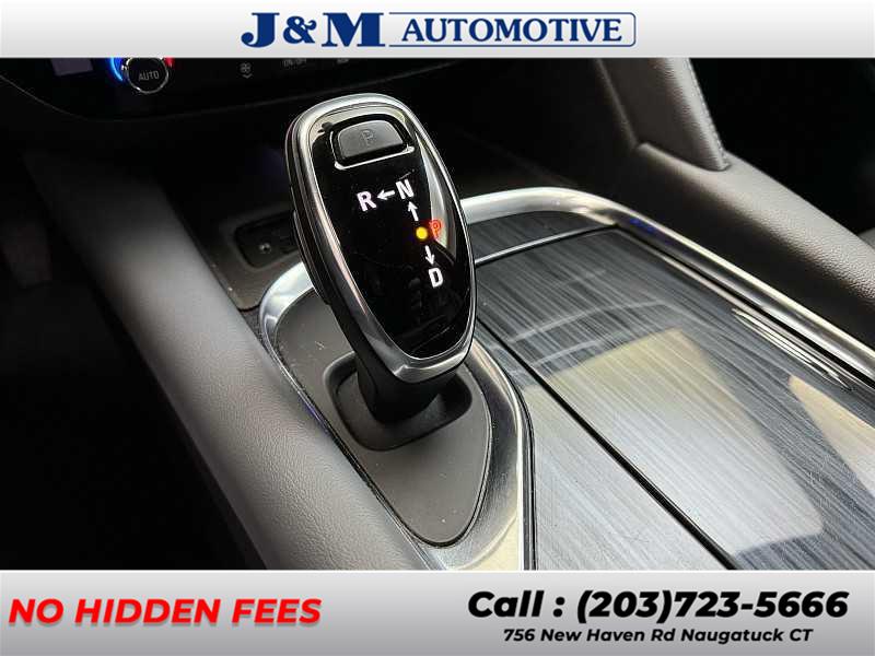 2021 Buick Enclave Essence, available for sale in Naugatuck, Connecticut | J&M Automotive Sls&Svc LLC. Naugatuck, Connecticut 2021 Buick Enclave Essence, available for sale in Naugatuck, Connecticut | J&M Automotive Sls&Svc LLC. Naugatuck, Connecticut