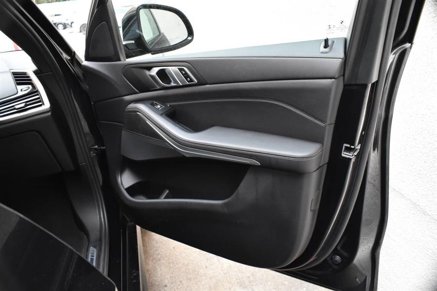 2022 BMW X5 sDrive40i 4dr Sports Activity Vehicle, available for sale in Great Neck, New York | Camy Cars. Great Neck, New York 2022 BMW X5 sDrive40i 4dr Sports Activity Vehicle, available for sale in Great Neck, New York | Camy Cars. Great Neck, New York