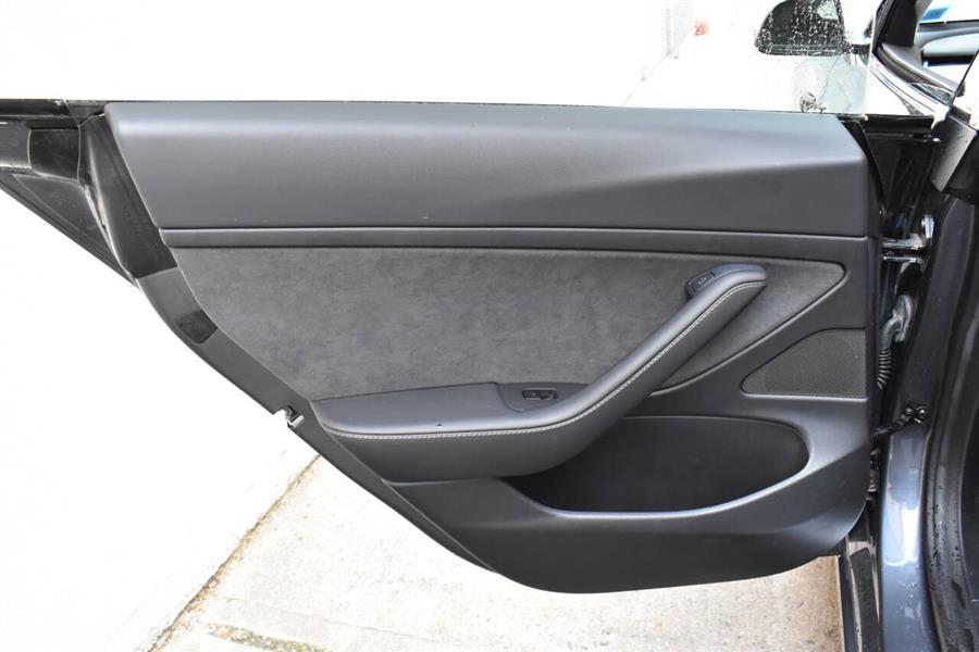 2021 Tesla Model 3 Standard Range Plus 4dr Sedan, available for sale in Great Neck, New York | Camy Cars. Great Neck, New York 2021 Tesla Model 3 Standard Range Plus 4dr Sedan, available for sale in Great Neck, New York | Camy Cars. Great Neck, New York