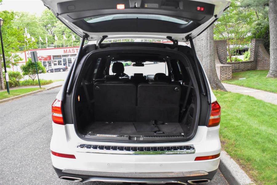 2017 Mercedes-benz Gls GLS 450 AWD 4MATIC 4dr SUV, available for sale in Great Neck, New York | Camy Cars. Great Neck, New York 2017 Mercedes-benz Gls GLS 450 AWD 4MATIC 4dr SUV, available for sale in Great Neck, New York | Camy Cars. Great Neck, New York