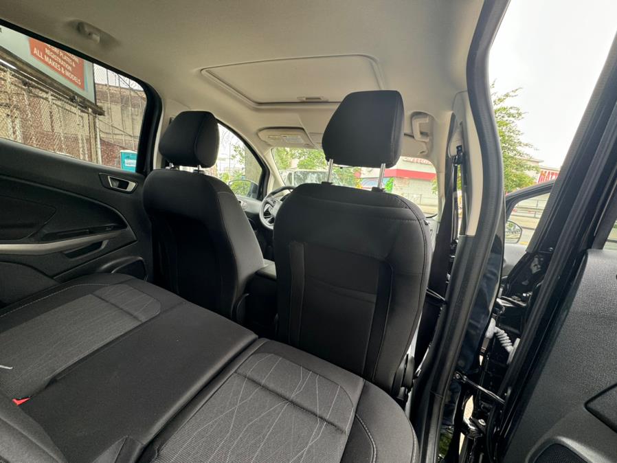 2022 Ford EcoSport SE 4WD, available for sale in Long Island City, New York | Luxury Of Queens. Long Island City, New York 2022 Ford EcoSport SE 4WD, available for sale in Long Island City, New York | Luxury Of Queens. Long Island City, New York