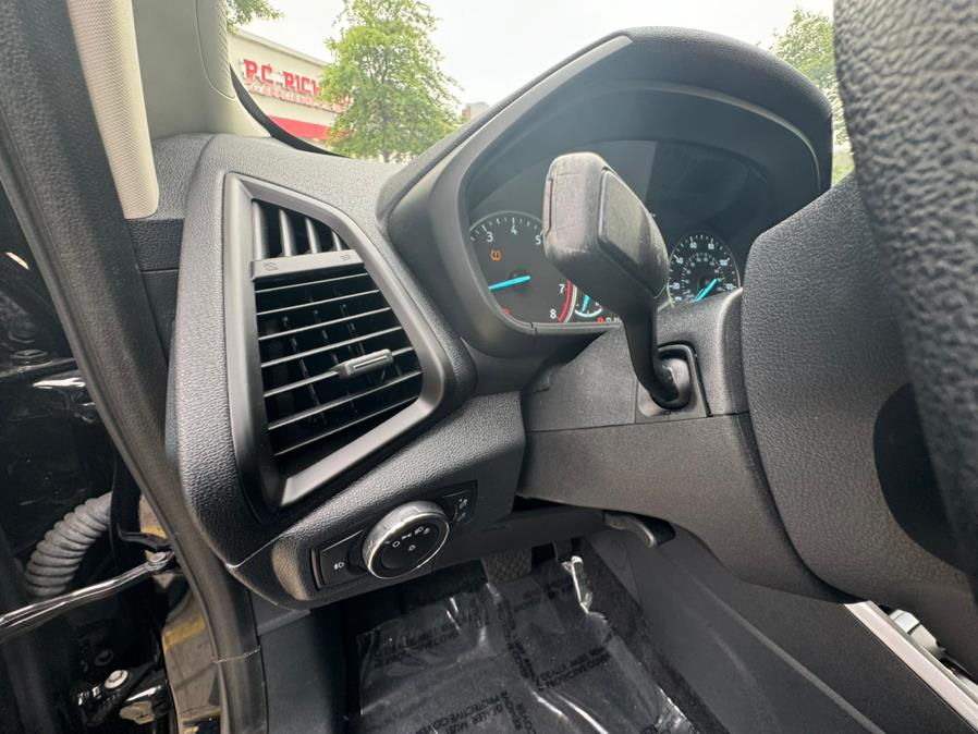 2022 Ford EcoSport SE 4WD, available for sale in Long Island City, New York | Luxury Of Queens. Long Island City, New York 2022 Ford EcoSport SE 4WD, available for sale in Long Island City, New York | Luxury Of Queens. Long Island City, New York