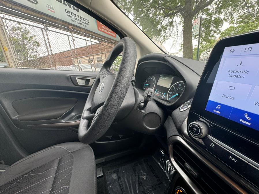 2022 Ford EcoSport SE 4WD, available for sale in Long Island City, New York | Luxury Of Queens. Long Island City, New York 2022 Ford EcoSport SE 4WD, available for sale in Long Island City, New York | Luxury Of Queens. Long Island City, New York