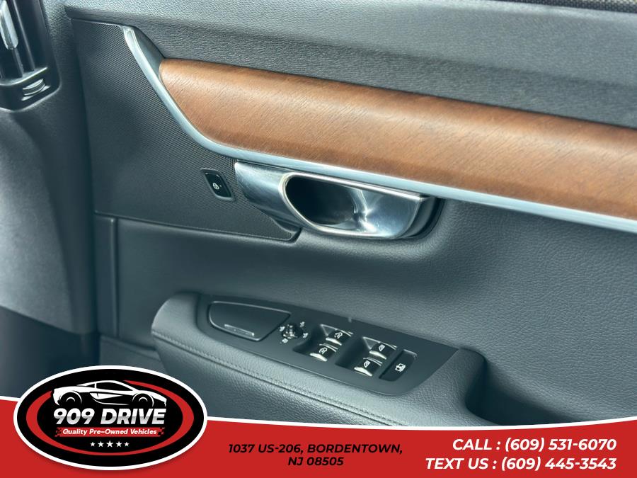 2022 Volvo S90 B6 Momentum, available for sale in BORDENTOWN, New Jersey | 909 Drive. BORDENTOWN, New Jersey 2022 Volvo S90 B6 Momentum, available for sale in BORDENTOWN, New Jersey | 909 Drive. BORDENTOWN, New Jersey