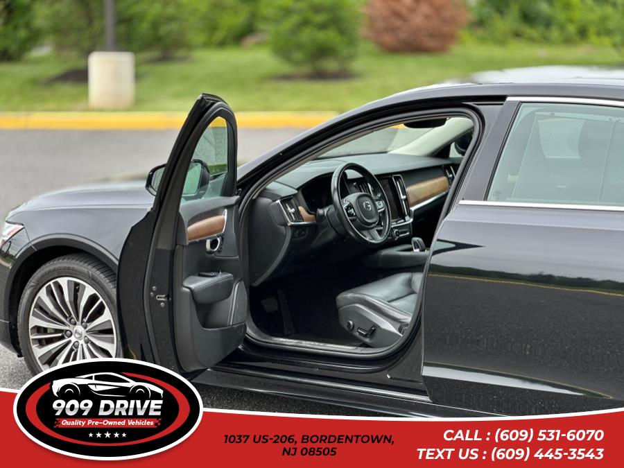 2022 Volvo S90 B6 Momentum, available for sale in BORDENTOWN, New Jersey | 909 Drive. BORDENTOWN, New Jersey 2022 Volvo S90 B6 Momentum, available for sale in BORDENTOWN, New Jersey | 909 Drive. BORDENTOWN, New Jersey