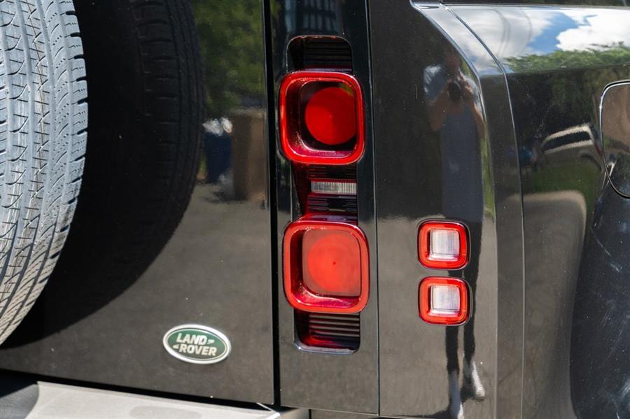 2022 Land Rover Defender 110 X-Dynamic HSE AWD, available for sale in Woodside, New York | Drive Central. Woodside, New York 2022 Land Rover Defender 110 X-Dynamic HSE AWD, available for sale in Woodside, New York | Drive Central. Woodside, New York