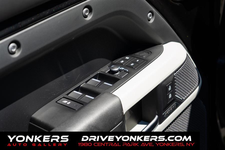 2022 Land Rover Defender 110 X-Dynamic HSE AWD, available for sale in Woodside, New York | Drive Central. Woodside, New York 2022 Land Rover Defender 110 X-Dynamic HSE AWD, available for sale in Woodside, New York | Drive Central. Woodside, New York