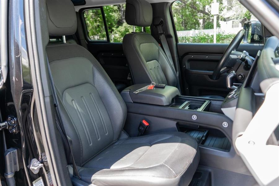2022 Land Rover Defender 110 X-Dynamic HSE AWD, available for sale in Woodside, New York | Drive Central. Woodside, New York 2022 Land Rover Defender 110 X-Dynamic HSE AWD, available for sale in Woodside, New York | Drive Central. Woodside, New York