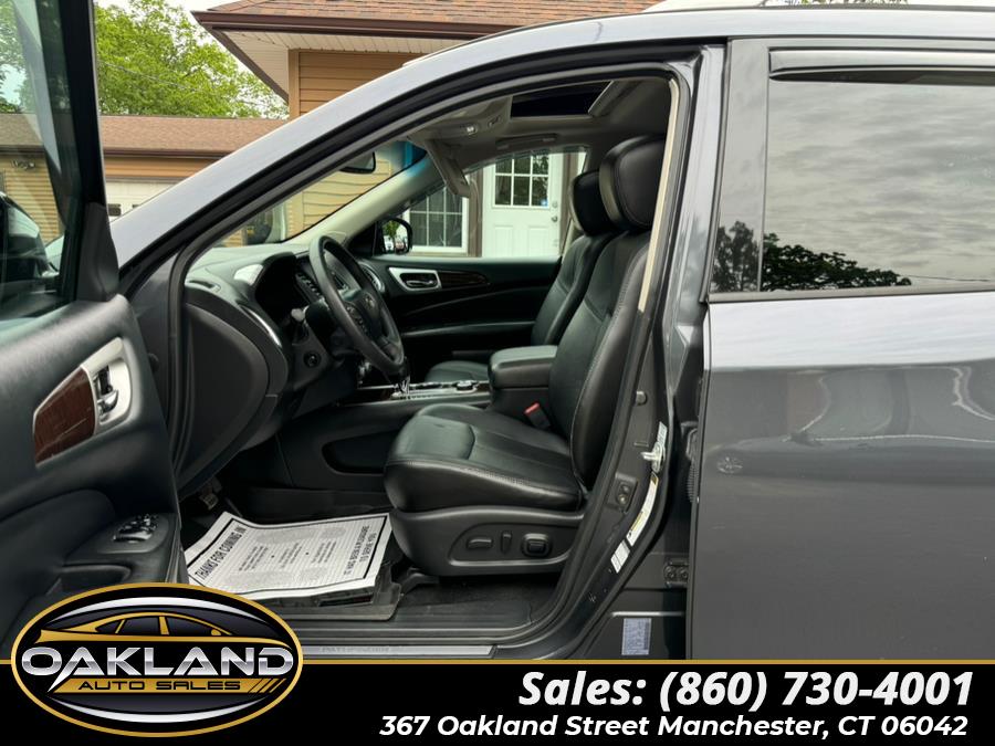 2013 Nissan Pathfinder 4WD 4dr Platinum, available for sale in Manchester, Connecticut | Oakland Auto Sales. Manchester, Connecticut 2013 Nissan Pathfinder 4WD 4dr Platinum, available for sale in Manchester, Connecticut | Oakland Auto Sales. Manchester, Connecticut