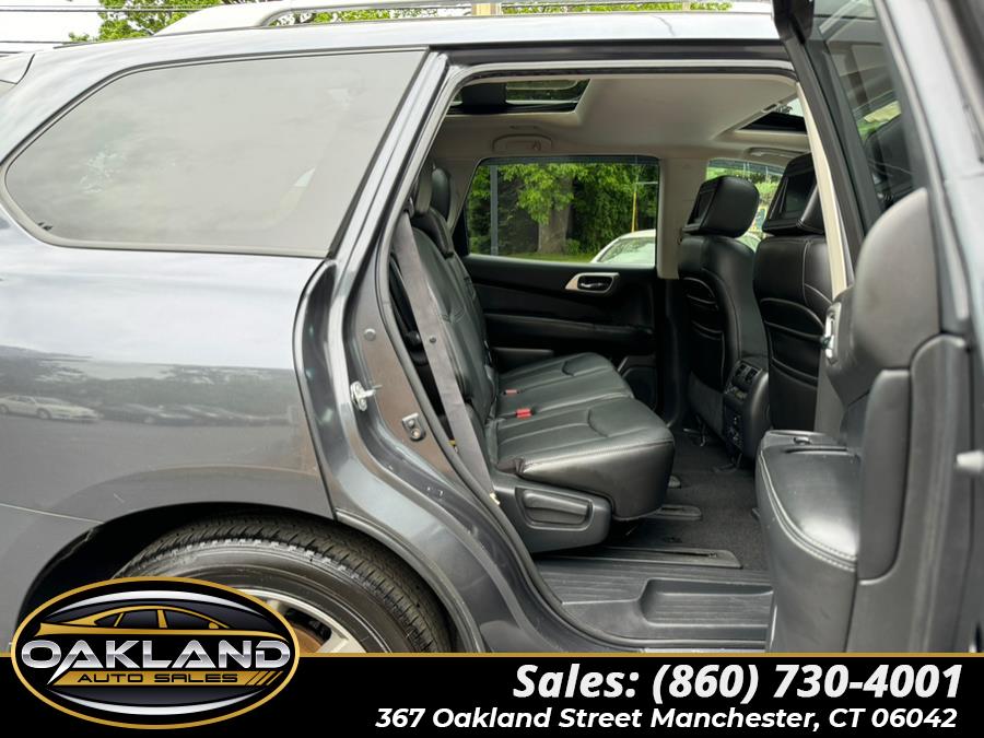 2013 Nissan Pathfinder 4WD 4dr Platinum, available for sale in Manchester, Connecticut | Oakland Auto Sales. Manchester, Connecticut 2013 Nissan Pathfinder 4WD 4dr Platinum, available for sale in Manchester, Connecticut | Oakland Auto Sales. Manchester, Connecticut