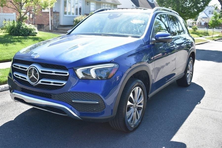 2022 Mercedes-benz Gle GLE 350, available for sale in Hempstead, New York | Certified Automotive Group. Hempstead, New York 2022 Mercedes-benz Gle GLE 350, available for sale in Hempstead, New York | Certified Automotive Group. Hempstead, New York