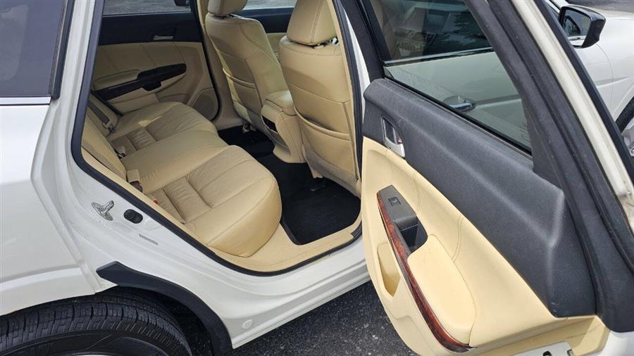 2010 Honda Accord Crosstour EX L w/Navi AWD 4dr Crossover, available for sale in Wolcott, New York | Auto Hunter CNY. Wolcott, New York 2010 Honda Accord Crosstour EX L w/Navi AWD 4dr Crossover, available for sale in Wolcott, New York | Auto Hunter CNY. Wolcott, New York