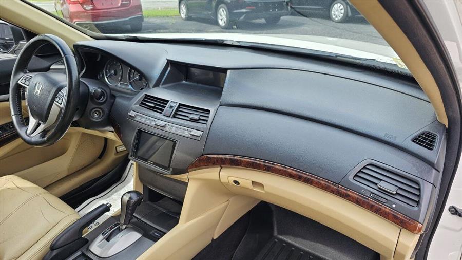2010 Honda Accord Crosstour EX L w/Navi AWD 4dr Crossover, available for sale in Wolcott, New York | Auto Hunter CNY. Wolcott, New York 2010 Honda Accord Crosstour EX L w/Navi AWD 4dr Crossover, available for sale in Wolcott, New York | Auto Hunter CNY. Wolcott, New York