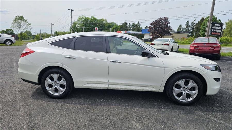 2010 Honda Accord Crosstour EX L w/Navi AWD 4dr Crossover, available for sale in Wolcott, New York | Auto Hunter CNY. Wolcott, New York 2010 Honda Accord Crosstour EX L w/Navi AWD 4dr Crossover, available for sale in Wolcott, New York | Auto Hunter CNY. Wolcott, New York