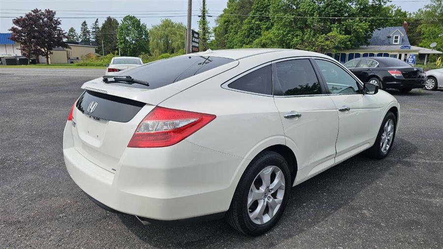 2010 Honda Accord Crosstour EX L w/Navi AWD 4dr Crossover, available for sale in Wolcott, New York | Auto Hunter CNY. Wolcott, New York 2010 Honda Accord Crosstour EX L w/Navi AWD 4dr Crossover, available for sale in Wolcott, New York | Auto Hunter CNY. Wolcott, New York