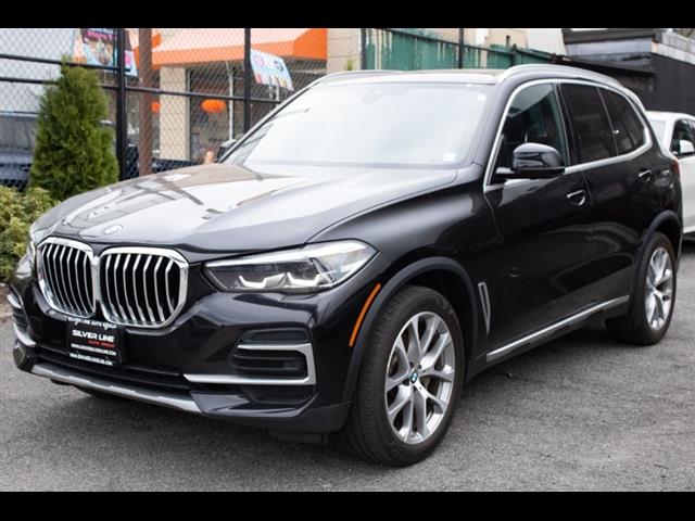 2022 BMW X5 xDrive40i Sports Activity Vehicle, available for sale in Flushing, New York | Silverline Auto Group. Flushing, New York 2022 BMW X5 xDrive40i Sports Activity Vehicle, available for sale in Flushing, New York | Silverline Auto Group. Flushing, New York