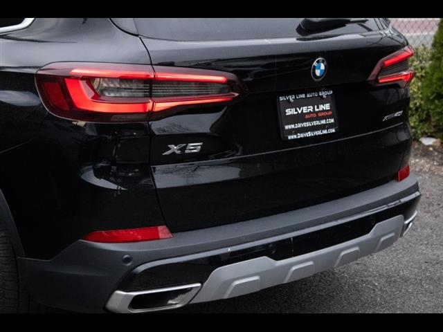 2022 BMW X5 xDrive40i Sports Activity Vehicle, available for sale in Flushing, New York | Silverline Auto Group. Flushing, New York 2022 BMW X5 xDrive40i Sports Activity Vehicle, available for sale in Flushing, New York | Silverline Auto Group. Flushing, New York