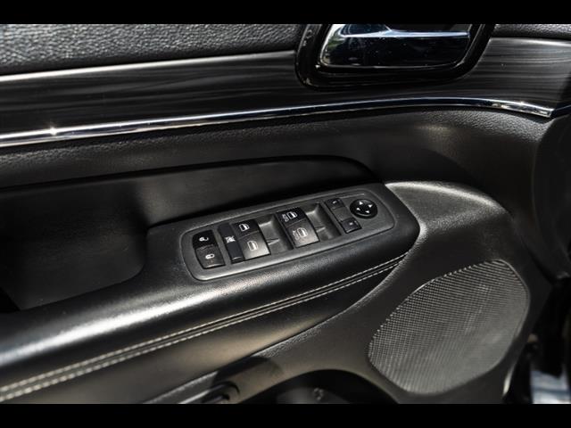 2021 Jeep Grand Cherokee Limited 4x4, available for sale in Flushing, New York | Silverline Auto Group. Flushing, New York 2021 Jeep Grand Cherokee Limited 4x4, available for sale in Flushing, New York | Silverline Auto Group. Flushing, New York