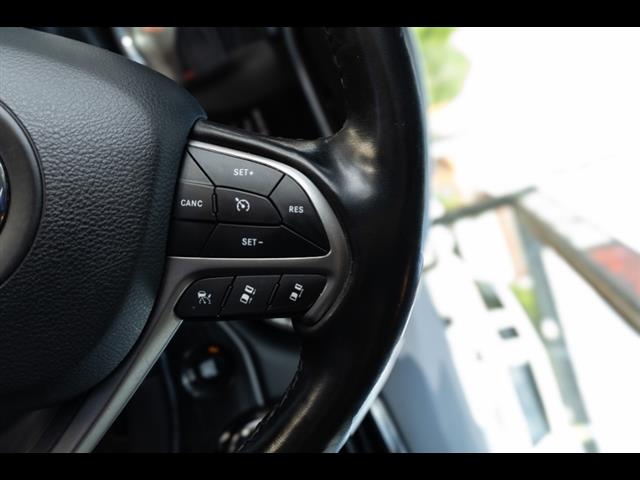 2021 Jeep Grand Cherokee Limited 4x4, available for sale in Flushing, New York | Silverline Auto Group. Flushing, New York 2021 Jeep Grand Cherokee Limited 4x4, available for sale in Flushing, New York | Silverline Auto Group. Flushing, New York