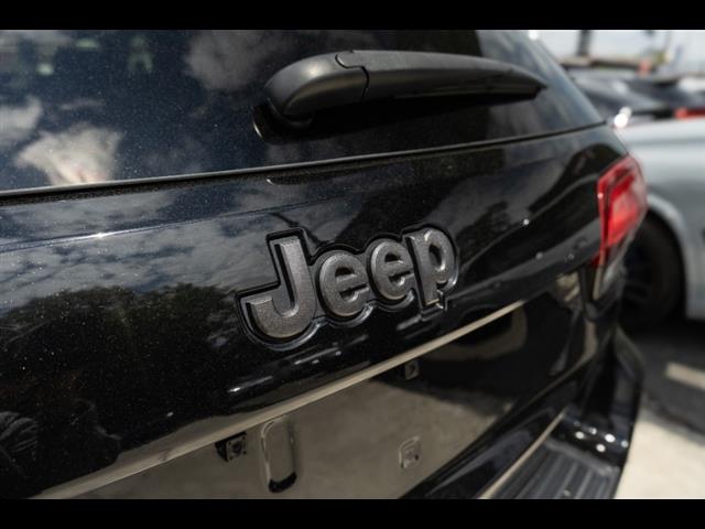 2021 Jeep Grand Cherokee Limited 4x4, available for sale in Flushing, New York | Silverline Auto Group. Flushing, New York 2021 Jeep Grand Cherokee Limited 4x4, available for sale in Flushing, New York | Silverline Auto Group. Flushing, New York