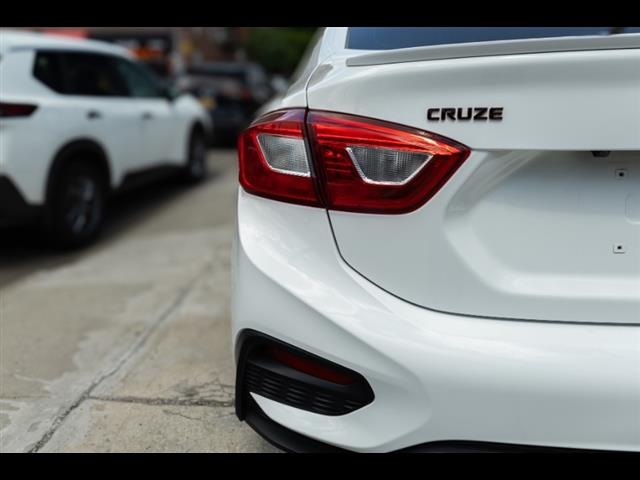 2018 Chevrolet Cruze 4dr Sdn 1.4L LT w/1SD, available for sale in Flushing, New York | Silverline Auto Group. Flushing, New York 2018 Chevrolet Cruze 4dr Sdn 1.4L LT w/1SD, available for sale in Flushing, New York | Silverline Auto Group. Flushing, New York