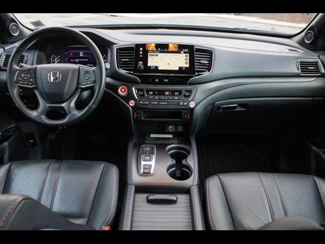 2023 Honda Passport TrailSport AWD, available for sale in Flushing, New York | Silverline Auto Group. Flushing, New York 2023 Honda Passport TrailSport AWD, available for sale in Flushing, New York | Silverline Auto Group. Flushing, New York