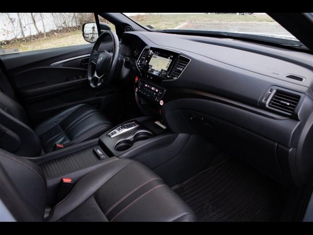 2023 Honda Passport TrailSport AWD, available for sale in Flushing, New York | Silverline Auto Group. Flushing, New York 2023 Honda Passport TrailSport AWD, available for sale in Flushing, New York | Silverline Auto Group. Flushing, New York