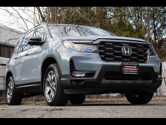 2023 Honda Passport TrailSport AWD, available for sale in Flushing, New York | Silverline Auto Group. Flushing, New York 2023 Honda Passport TrailSport AWD, available for sale in Flushing, New York | Silverline Auto Group. Flushing, New York