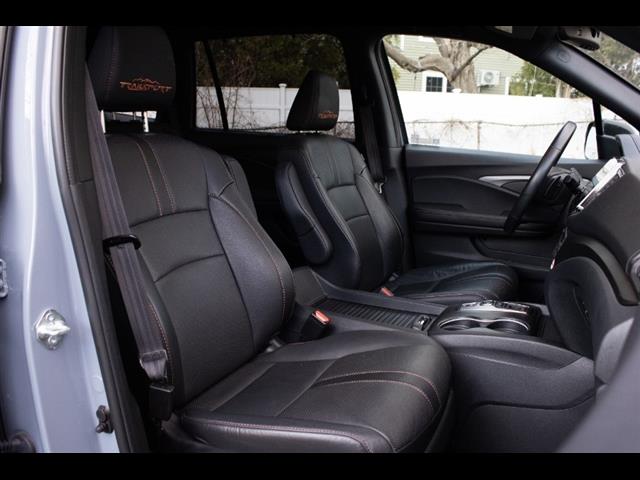 2023 Honda Passport TrailSport AWD, available for sale in Flushing, New York | Silverline Auto Group. Flushing, New York 2023 Honda Passport TrailSport AWD, available for sale in Flushing, New York | Silverline Auto Group. Flushing, New York