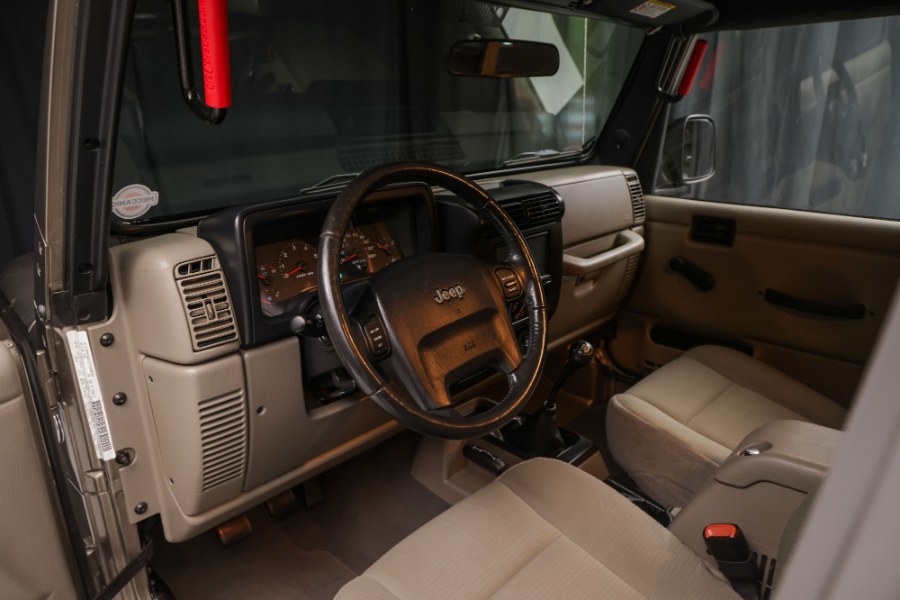 2006 Jeep Wrangler 2dr Rubicon, available for sale in North Salem, New York | Meccanic Shop North Inc. North Salem, New York 2006 Jeep Wrangler 2dr Rubicon, available for sale in North Salem, New York | Meccanic Shop North Inc. North Salem, New York