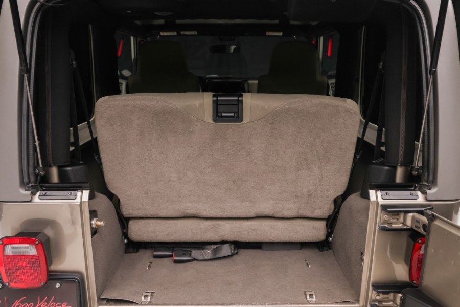2006 Jeep Wrangler 2dr Rubicon, available for sale in North Salem, New York | Meccanic Shop North Inc. North Salem, New York 2006 Jeep Wrangler 2dr Rubicon, available for sale in North Salem, New York | Meccanic Shop North Inc. North Salem, New York
