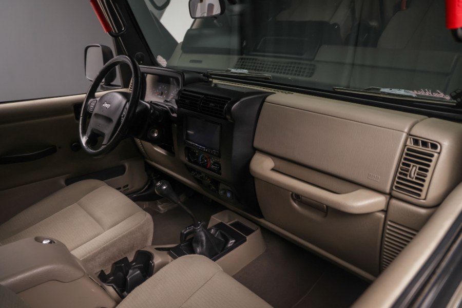 2006 Jeep Wrangler 2dr Rubicon, available for sale in North Salem, New York | Meccanic Shop North Inc. North Salem, New York 2006 Jeep Wrangler 2dr Rubicon, available for sale in North Salem, New York | Meccanic Shop North Inc. North Salem, New York