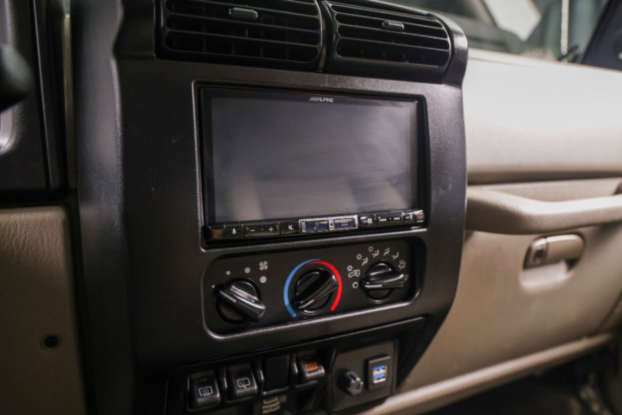 2006 Jeep Wrangler 2dr Rubicon, available for sale in North Salem, New York | Meccanic Shop North Inc. North Salem, New York 2006 Jeep Wrangler 2dr Rubicon, available for sale in North Salem, New York | Meccanic Shop North Inc. North Salem, New York