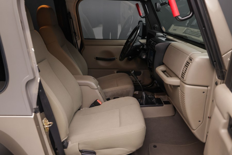 2006 Jeep Wrangler 2dr Rubicon, available for sale in North Salem, New York | Meccanic Shop North Inc. North Salem, New York 2006 Jeep Wrangler 2dr Rubicon, available for sale in North Salem, New York | Meccanic Shop North Inc. North Salem, New York