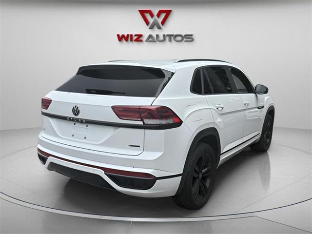 2023 Volkswagen Atlas Cross Sport 2.0T SEL R-Line, available for sale in Stratford, Connecticut | Wiz Leasing Inc. Stratford, Connecticut 2023 Volkswagen Atlas Cross Sport 2.0T SEL R-Line, available for sale in Stratford, Connecticut | Wiz Leasing Inc. Stratford, Connecticut