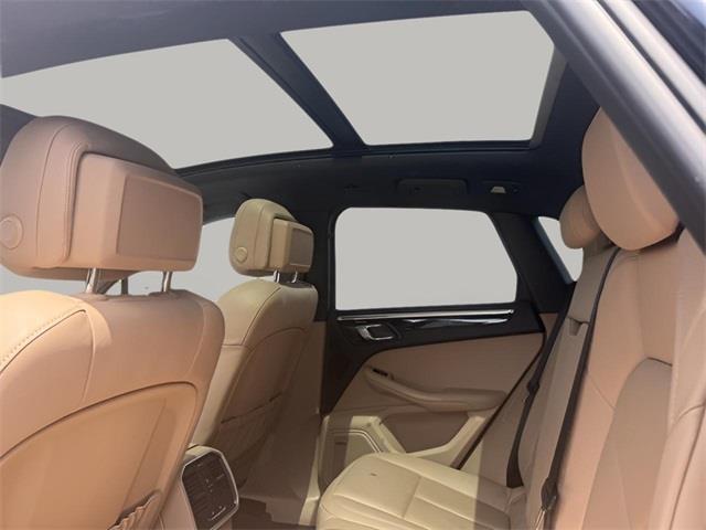 2020 Porsche Macan Base, available for sale in Stratford, Connecticut | Wiz Leasing Inc. Stratford, Connecticut 2020 Porsche Macan Base, available for sale in Stratford, Connecticut | Wiz Leasing Inc. Stratford, Connecticut