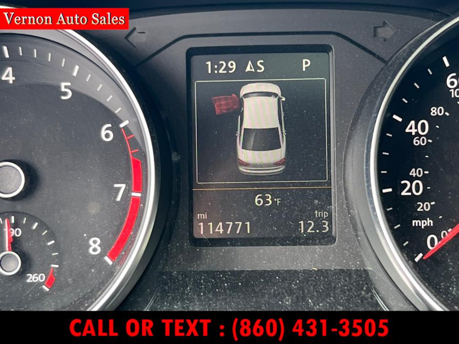 2017 Volkswagen Passat 1.8T SEL Premium Auto, available for sale in Manchester, Connecticut | Vernon Auto Sale & Service. Manchester, Connecticut 2017 Volkswagen Passat 1.8T SEL Premium Auto, available for sale in Manchester, Connecticut | Vernon Auto Sale & Service. Manchester, Connecticut