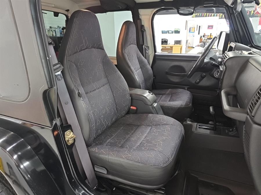 2001 Jeep Wrangler 2dr Sport, available for sale in West Haven, Connecticut | Auto Fair Inc.. West Haven, Connecticut 2001 Jeep Wrangler 2dr Sport, available for sale in West Haven, Connecticut | Auto Fair Inc.. West Haven, Connecticut