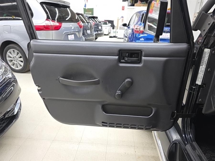 2001 Jeep Wrangler 2dr Sport, available for sale in West Haven, Connecticut | Auto Fair Inc.. West Haven, Connecticut 2001 Jeep Wrangler 2dr Sport, available for sale in West Haven, Connecticut | Auto Fair Inc.. West Haven, Connecticut