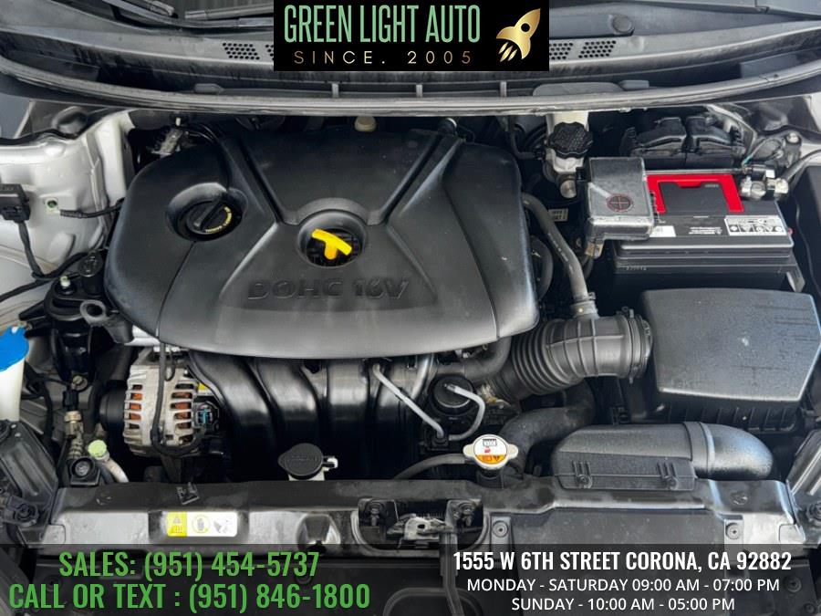 2013 Hyundai Elantra 4dr Sdn Auto GLS PZEV (Alabama Plant), available for sale in Corona, California | Green Light Auto. Corona, California 2013 Hyundai Elantra 4dr Sdn Auto GLS PZEV (Alabama Plant), available for sale in Corona, California | Green Light Auto. Corona, California
