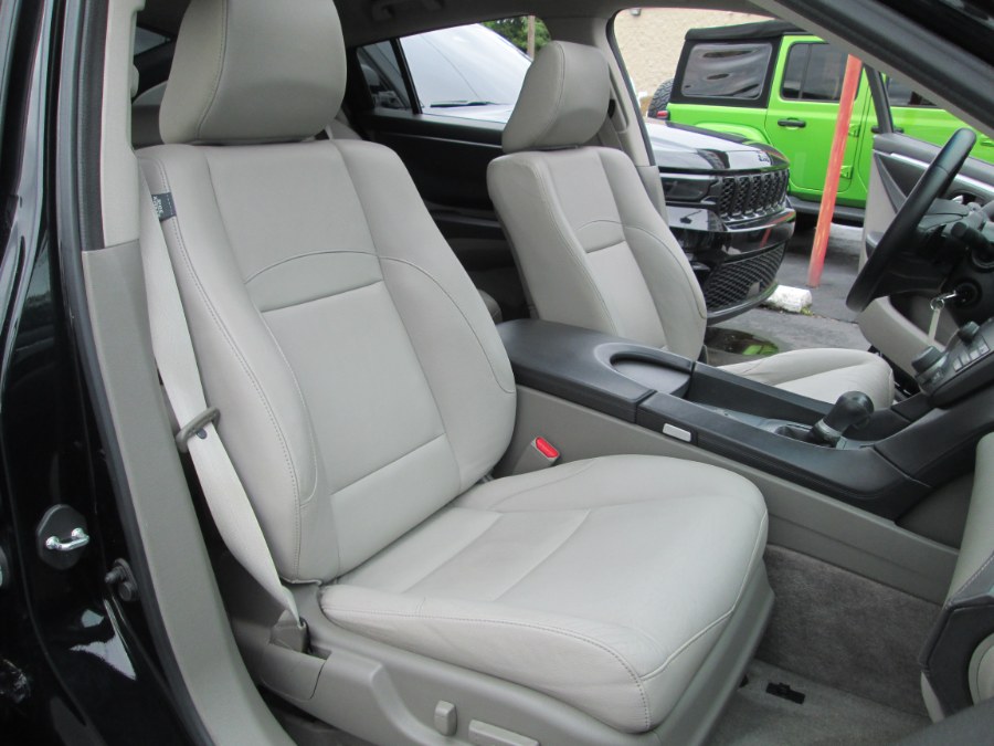 2010 Acura ZDX AWD 4dr, available for sale in Levittown, Pennsylvania | Levittown Auto. Levittown, Pennsylvania 2010 Acura ZDX AWD 4dr, available for sale in Levittown, Pennsylvania | Levittown Auto. Levittown, Pennsylvania