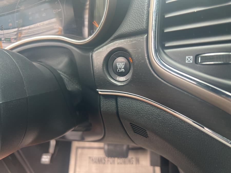 2016 Jeep Grand Cherokee 4WD 4dr Limited 75th Anniversary, available for sale in Stamford, Connecticut | Harbor View Auto Sales LLC. Stamford, Connecticut 2016 Jeep Grand Cherokee 4WD 4dr Limited 75th Anniversary, available for sale in Stamford, Connecticut | Harbor View Auto Sales LLC. Stamford, Connecticut