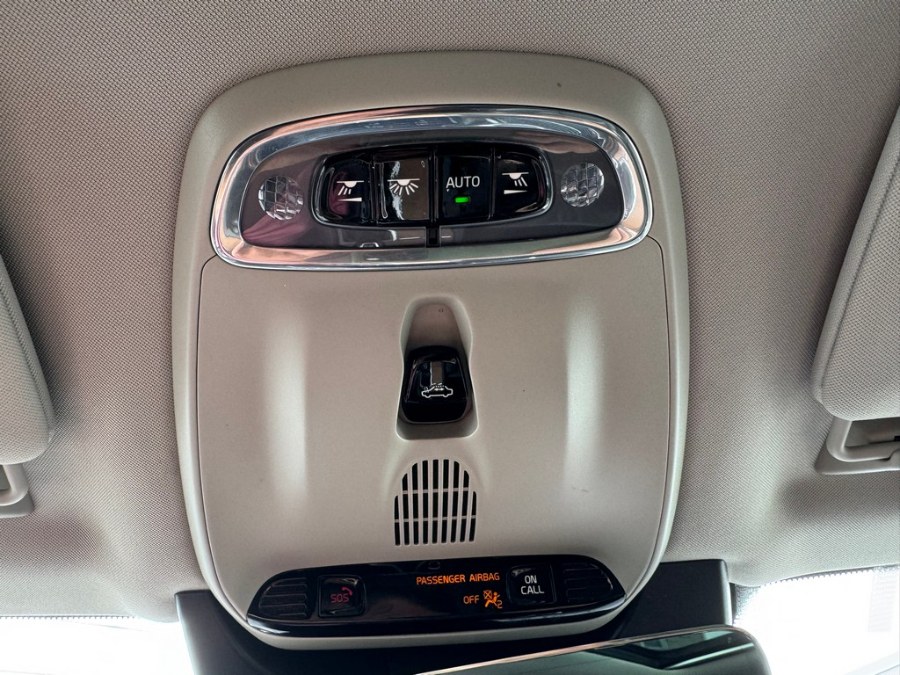 2018 Volvo XC90 T6 AWD 7-Passenger Inscription, available for sale in West Springfield, Massachusetts | Union Street Auto Sales. West Springfield, Massachusetts 2018 Volvo XC90 T6 AWD 7-Passenger Inscription, available for sale in West Springfield, Massachusetts | Union Street Auto Sales. West Springfield, Massachusetts