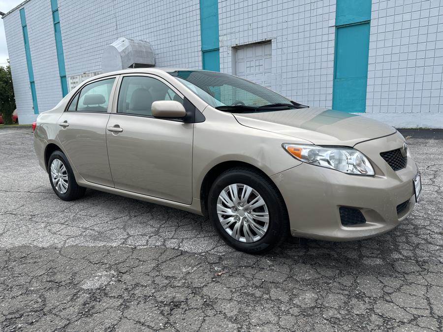 2009 Toyota Corolla 4dr Sdn Auto LE (Natl), available for sale in Milford, Connecticut | Dealertown Auto Wholesalers. Milford, Connecticut 2009 Toyota Corolla 4dr Sdn Auto LE (Natl), available for sale in Milford, Connecticut | Dealertown Auto Wholesalers. Milford, Connecticut