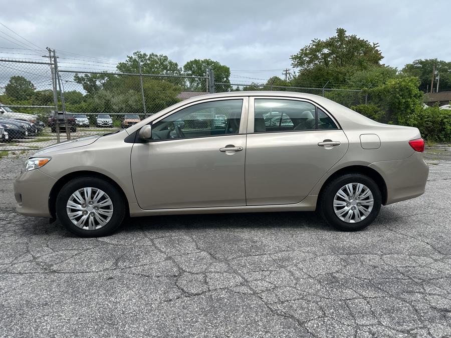 2009 Toyota Corolla 4dr Sdn Auto LE (Natl), available for sale in Milford, Connecticut | Dealertown Auto Wholesalers. Milford, Connecticut 2009 Toyota Corolla 4dr Sdn Auto LE (Natl), available for sale in Milford, Connecticut | Dealertown Auto Wholesalers. Milford, Connecticut