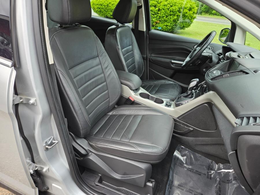 2016 Ford C-Max Energi 5dr HB SEL Leather interior, available for sale in East Windsor, Connecticut | Toro Auto. East Windsor, Connecticut 2016 Ford C-Max Energi 5dr HB SEL Leather interior, available for sale in East Windsor, Connecticut | Toro Auto. East Windsor, Connecticut