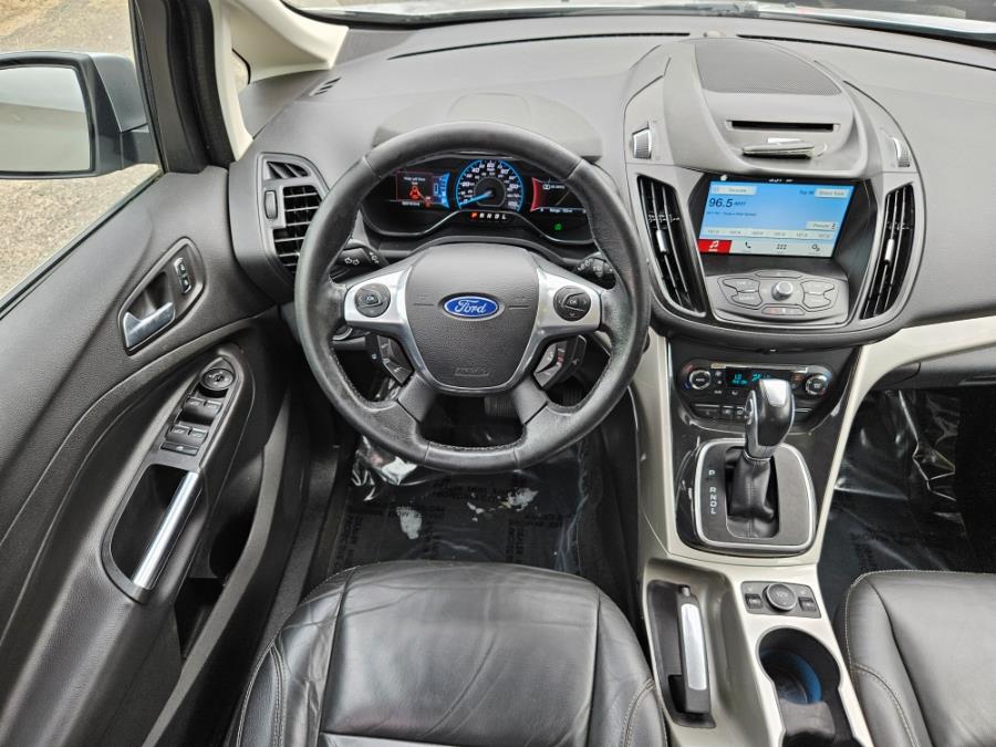 2016 Ford C-Max Energi 5dr HB SEL Leather interior, available for sale in East Windsor, Connecticut | Toro Auto. East Windsor, Connecticut 2016 Ford C-Max Energi 5dr HB SEL Leather interior, available for sale in East Windsor, Connecticut | Toro Auto. East Windsor, Connecticut