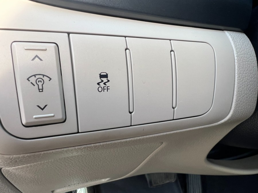 2013 Kia Optima 4dr Sdn LX, available for sale in Bristol, Connecticut | Bristol Auto Center LLC. Bristol, Connecticut 2013 Kia Optima 4dr Sdn LX, available for sale in Bristol, Connecticut | Bristol Auto Center LLC. Bristol, Connecticut
