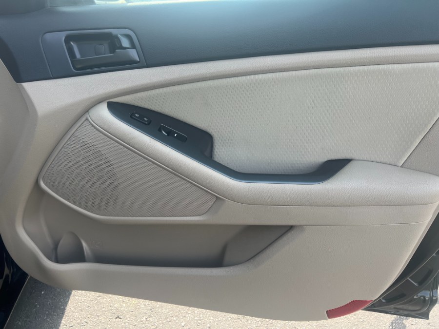 2013 Kia Optima 4dr Sdn LX, available for sale in Bristol, Connecticut | Bristol Auto Center LLC. Bristol, Connecticut 2013 Kia Optima 4dr Sdn LX, available for sale in Bristol, Connecticut | Bristol Auto Center LLC. Bristol, Connecticut